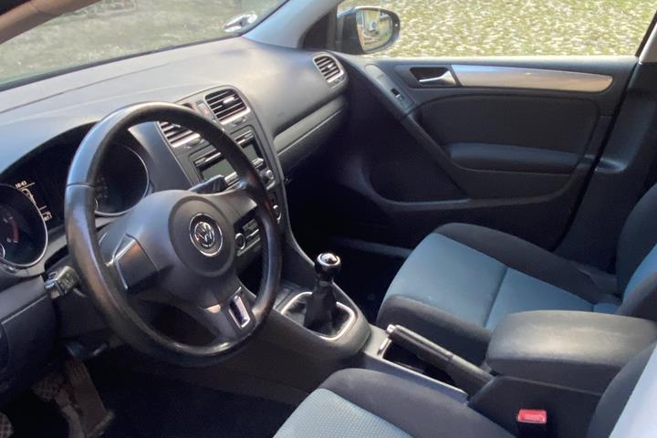 Sort VW Golf VI fra 2010