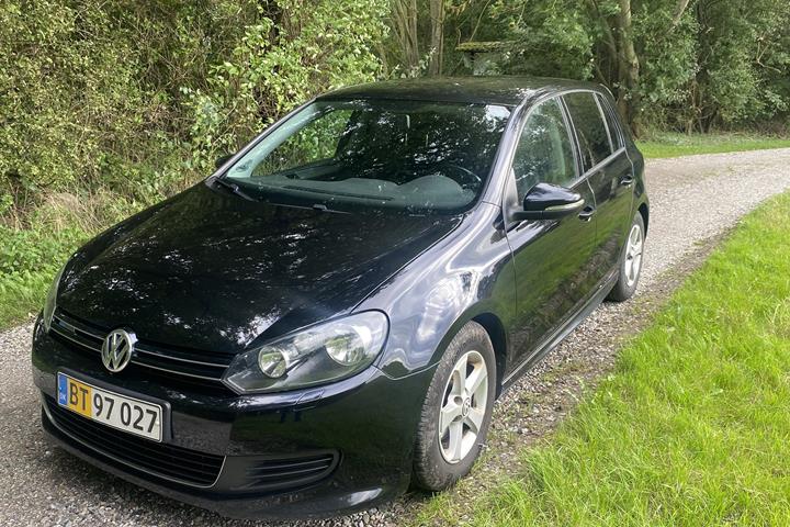 Sort VW Golf VI fra 2010