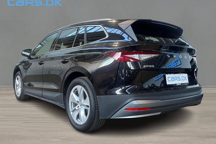 Sort Skoda Enyaq fra 2024