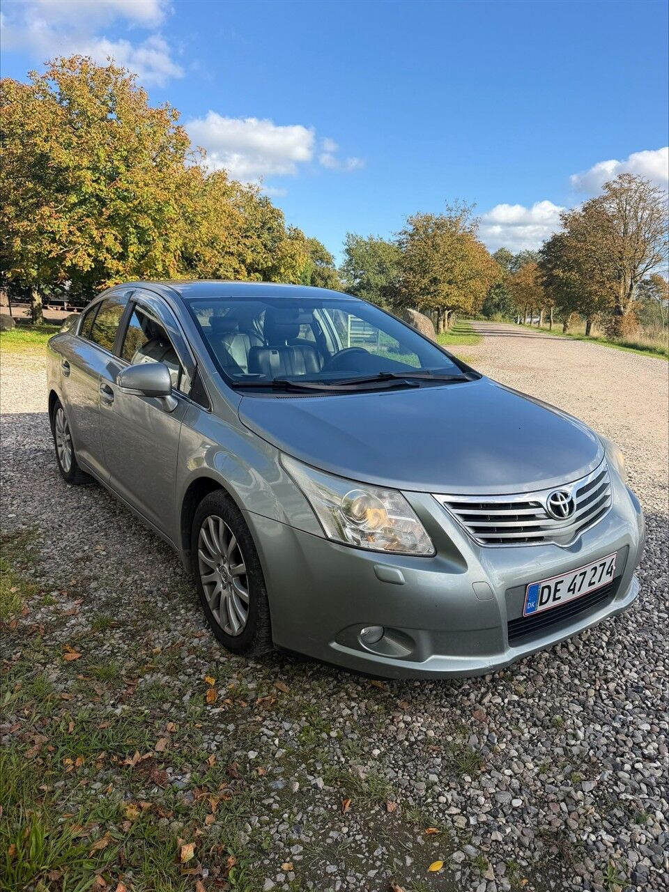 undefined Toyota Avensis fra 2011