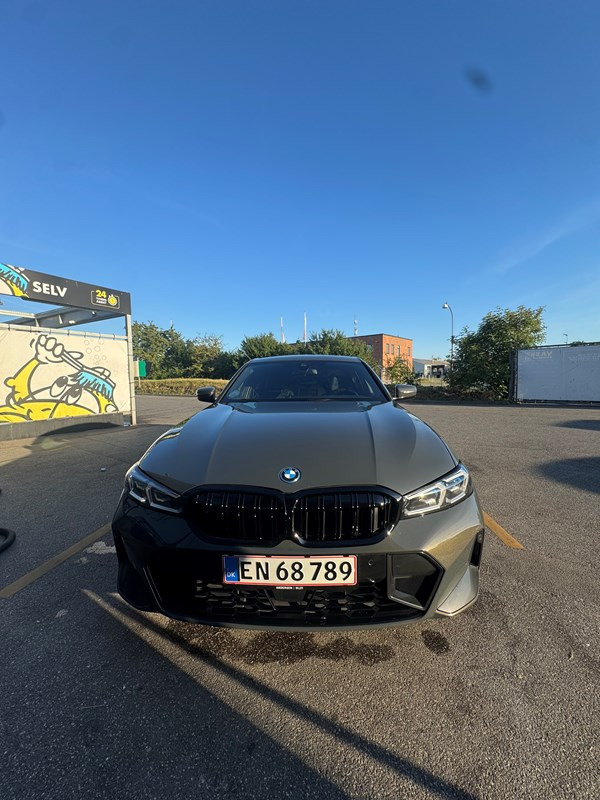 undefined BMW 330e fra 2023