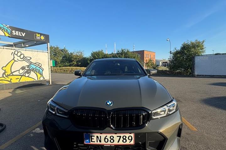 undefined BMW 330e fra 2023