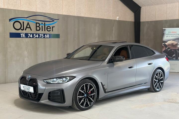 Grå BMW i4 fra 2023