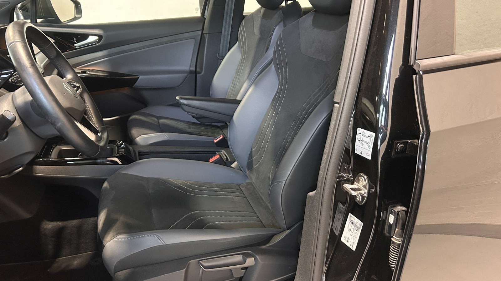 Sort VW ID.4 fra 2024