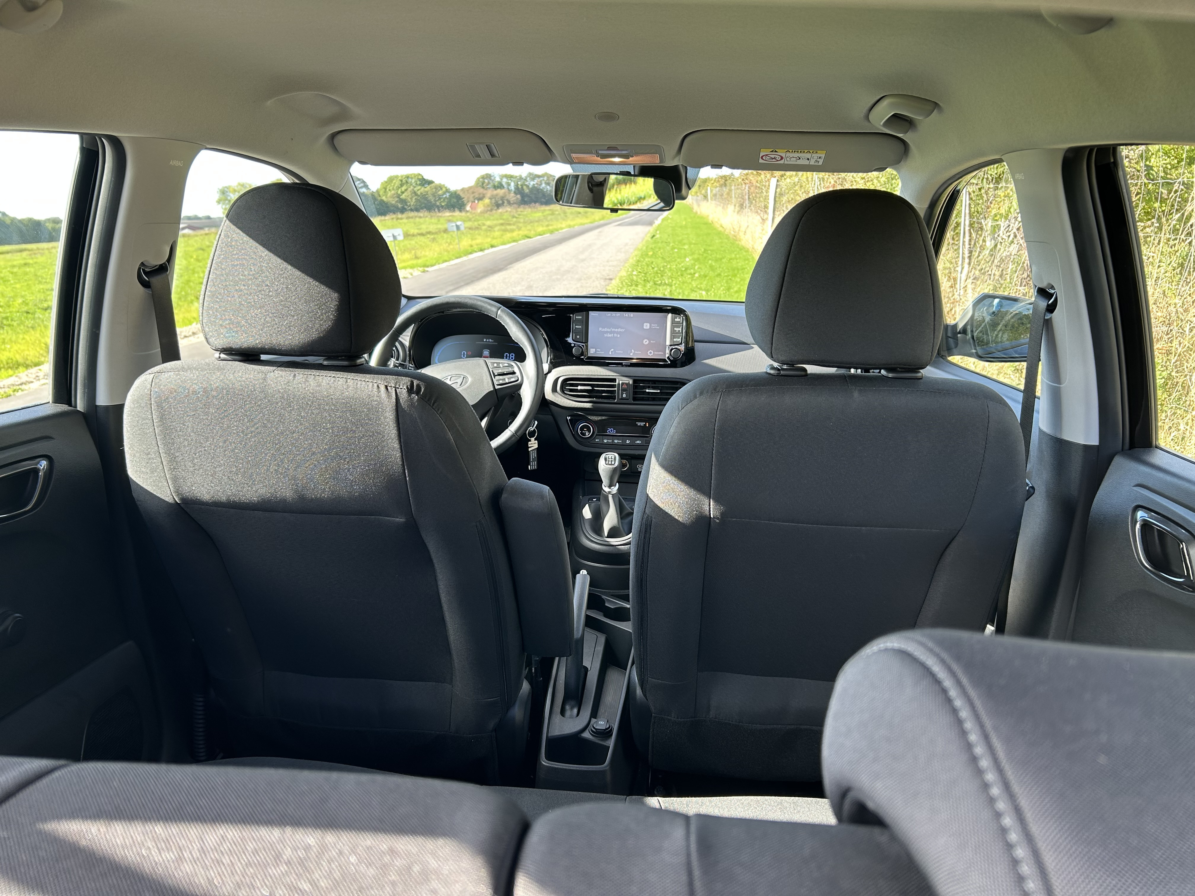 Sort Hyundai i10 fra 2023