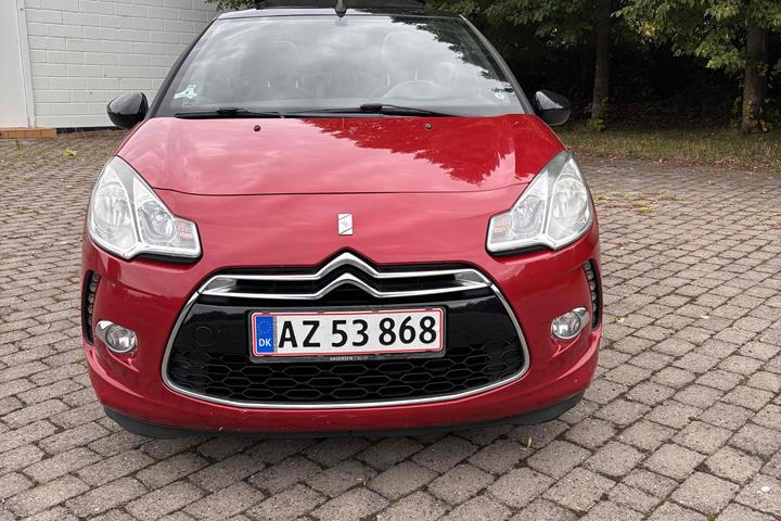 Rød Citroën DS3 fra 2013