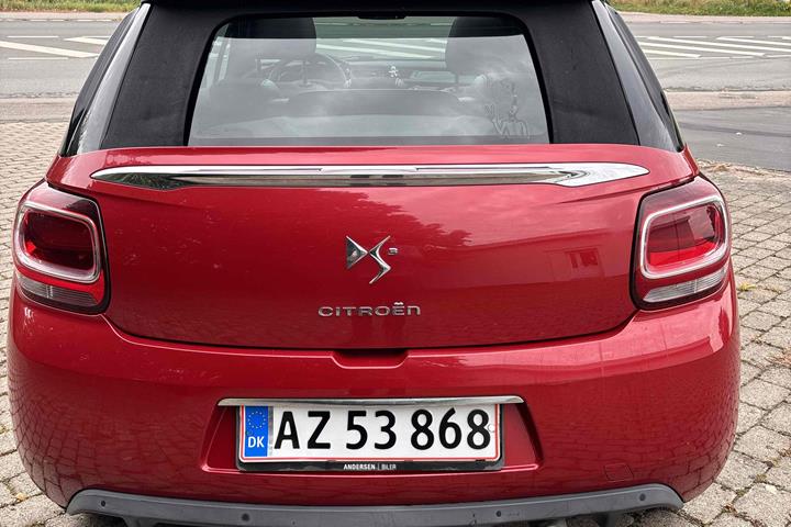 Rød Citroën DS3 fra 2013
