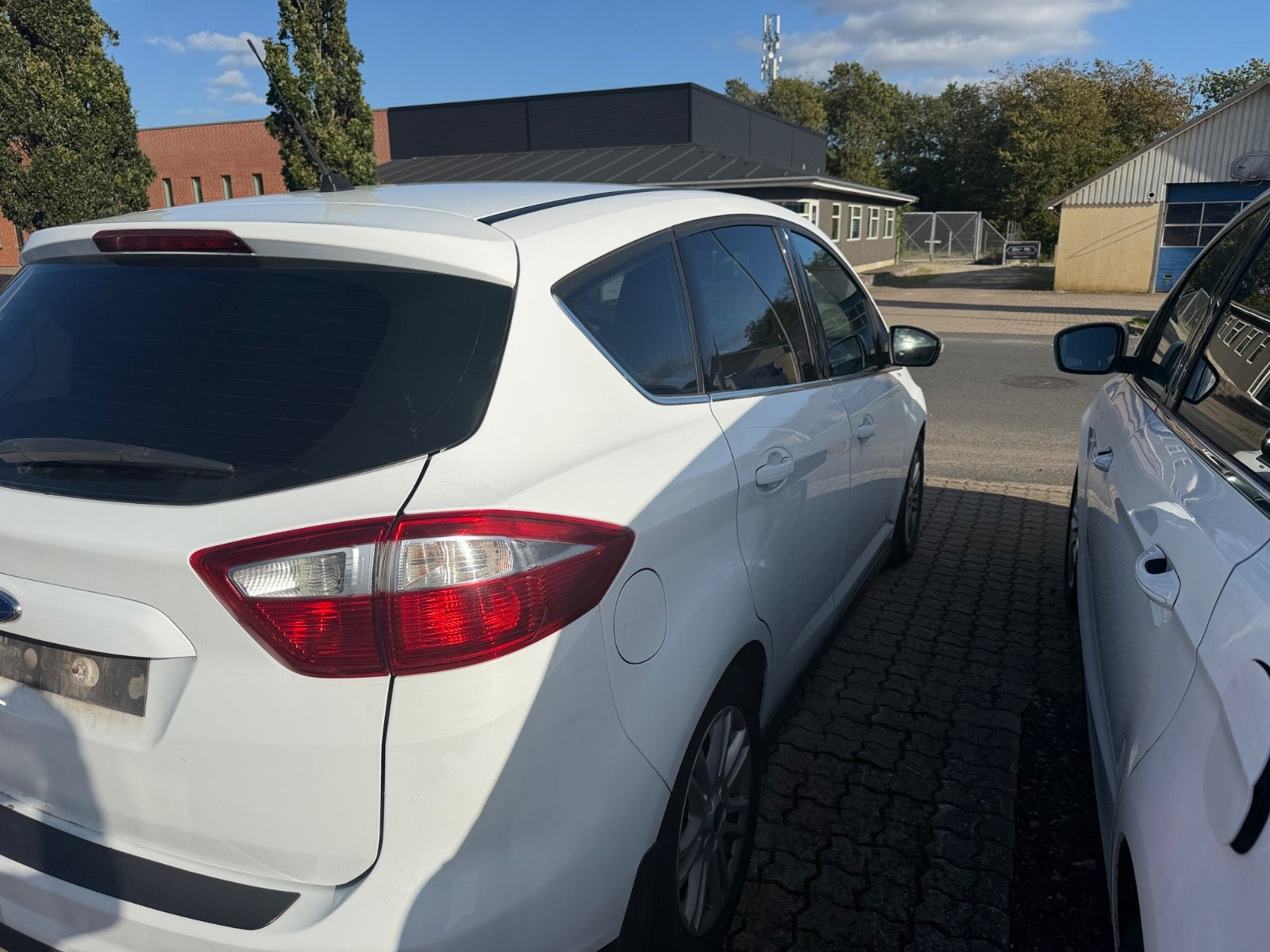 Hvid Ford C-MAX fra 2013