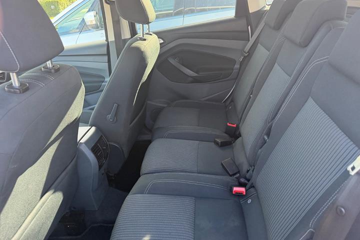 Hvid Ford C-MAX fra 2013