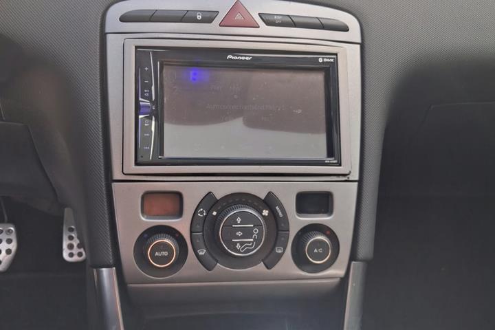 undefined Peugeot 308 fra 2011