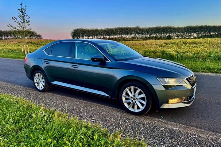 undefined Skoda Superb fra 2019
