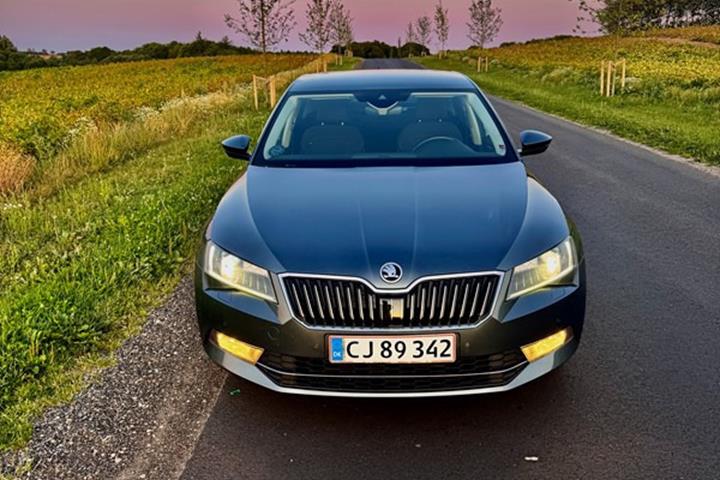 undefined Skoda Superb fra 2019