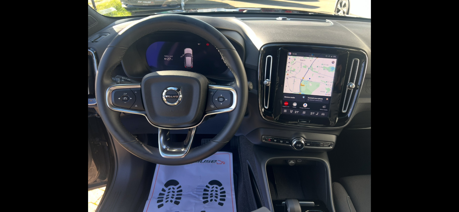 Sort Volvo XC40 fra 2023
