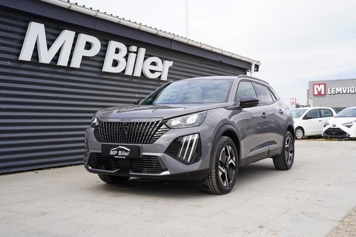 Grå Peugeot 2008 fra 2024