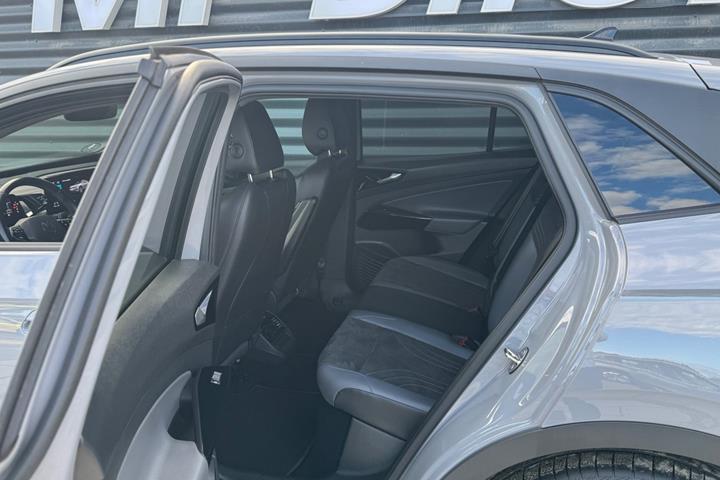 Grå VW ID.4 fra 2023