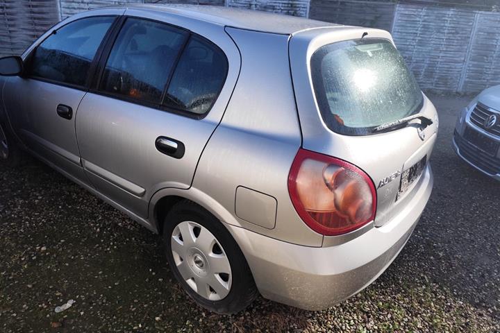 undefined Nissan Almera fra 2004