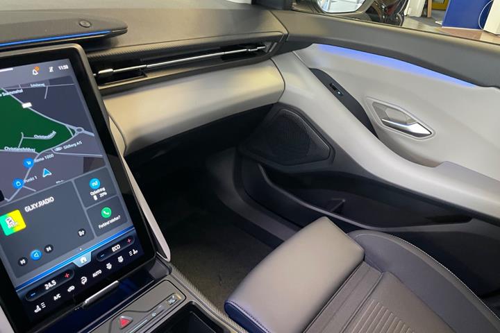 Sort Ford Explorer fra 2025