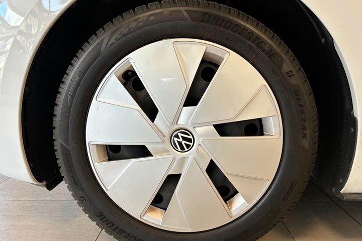 Hvid VW ID.3 fra 2023