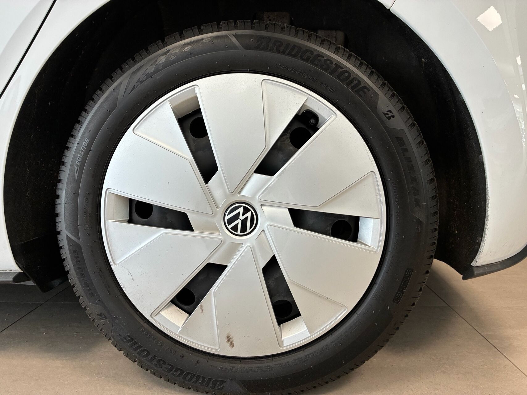 Hvid VW ID.3 fra 2023