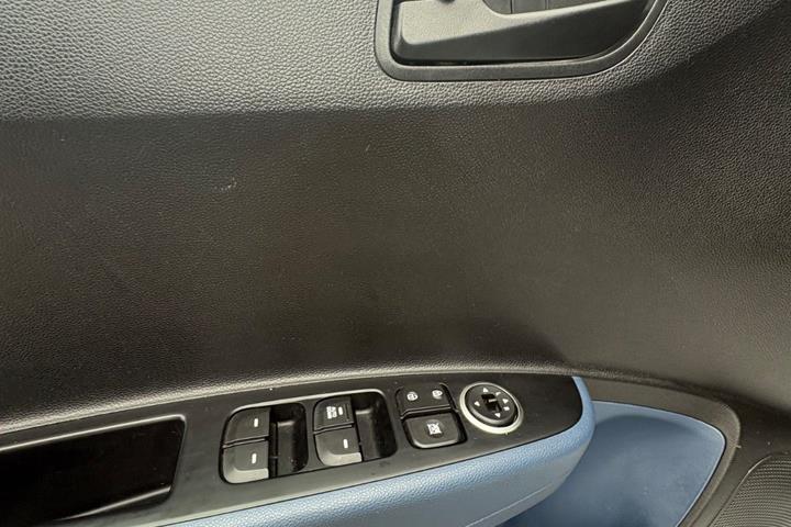 undefined Hyundai i10 fra 2016