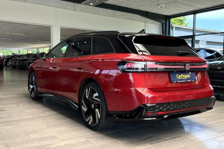 Rød VW ID.7 fra 2026