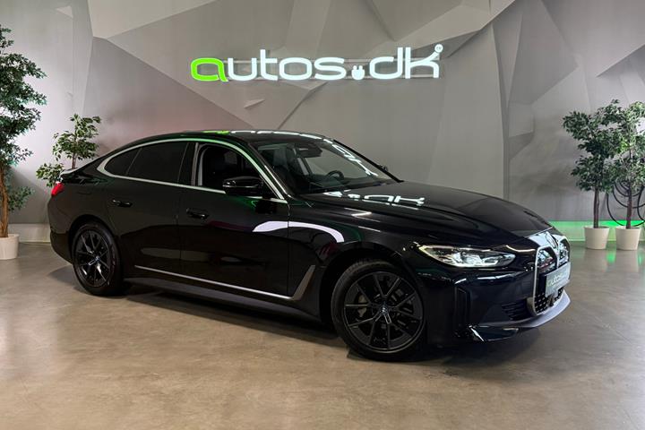 Sort BMW i4 fra 2022