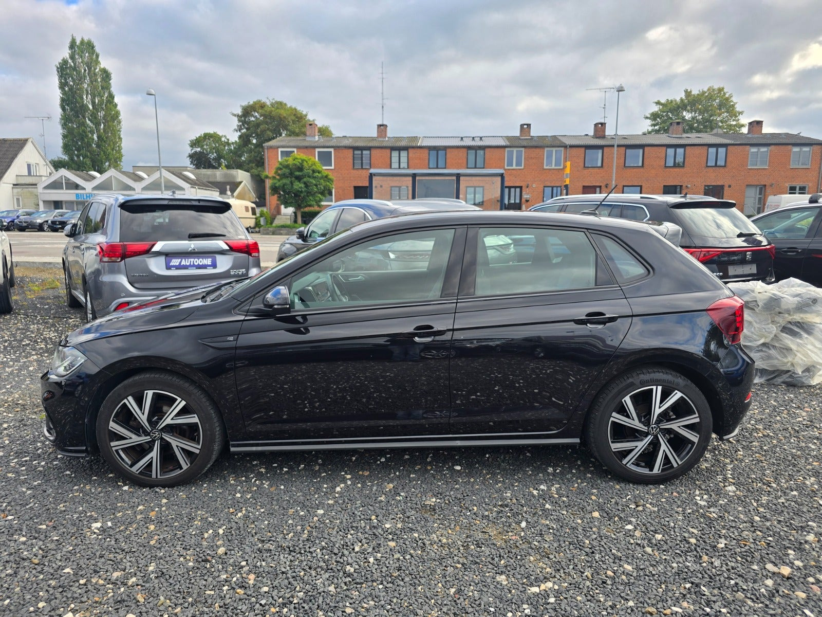 Sort VW Polo fra 2023