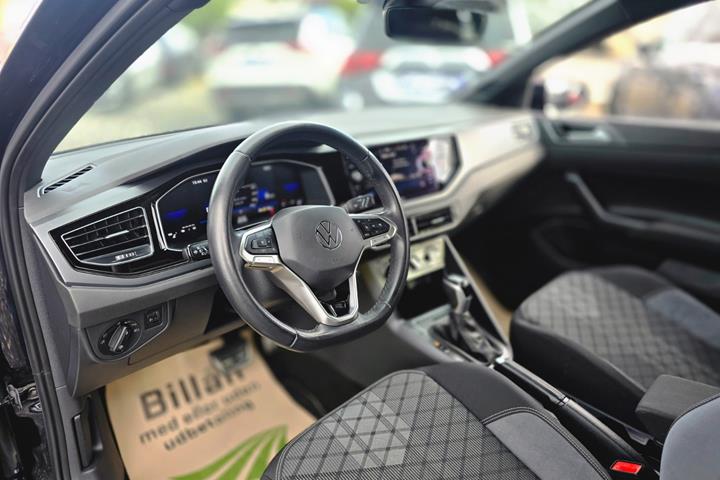 Sort VW Polo fra 2023