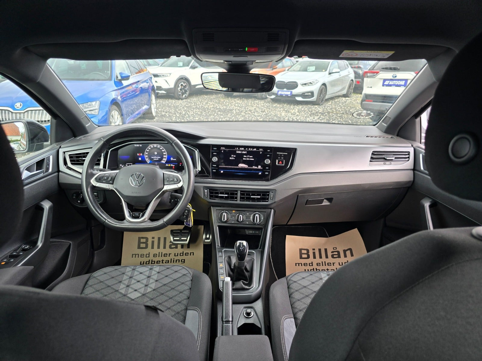 Sort VW Polo fra 2023