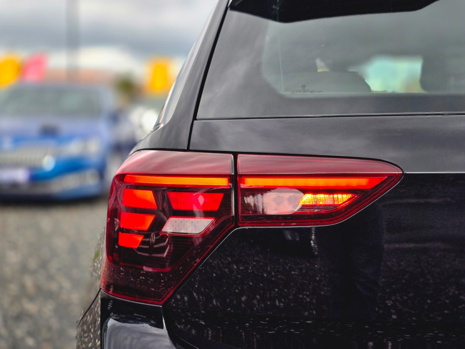 Sort VW Polo fra 2023
