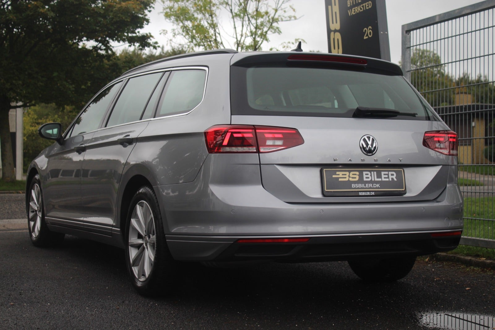 Sølv VW Passat fra 2020