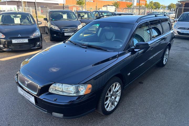 Sort Volvo V70 fra 2006