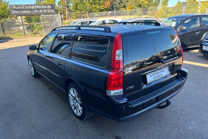 Sort Volvo V70 fra 2006