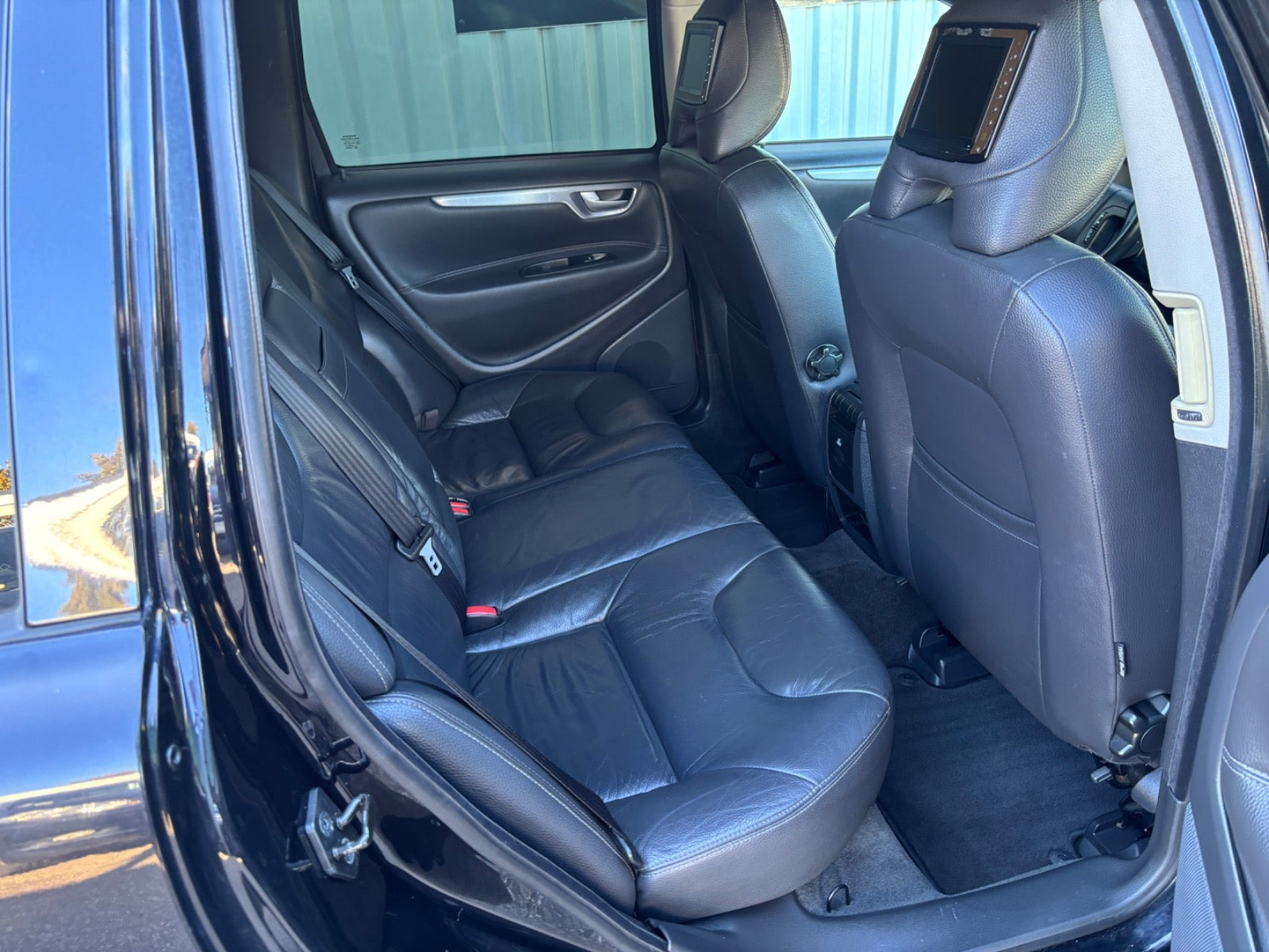 Sort Volvo V70 fra 2006