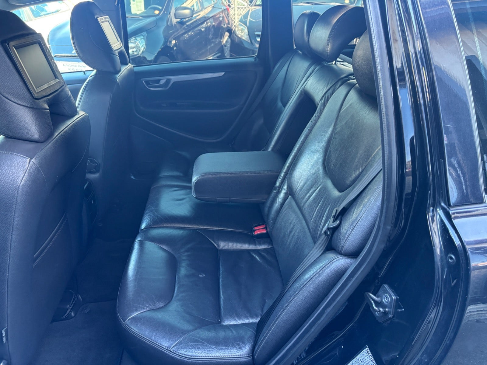 Sort Volvo V70 fra 2006