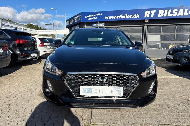 Hvid Hyundai i30 fra 2017