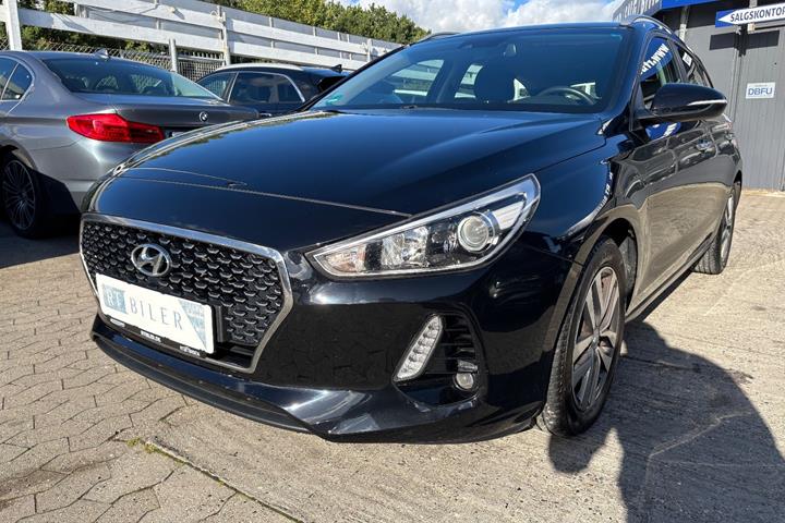 Hvid Hyundai i30 fra 2017