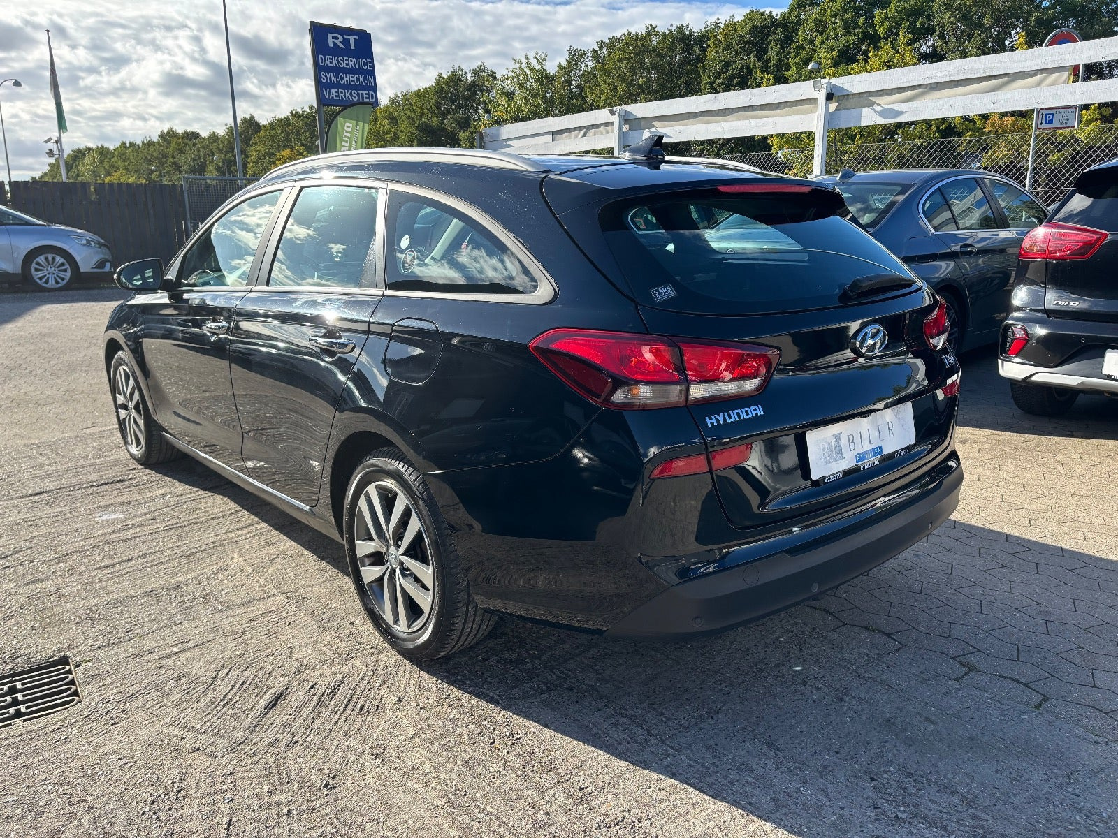 Hvid Hyundai i30 fra 2017