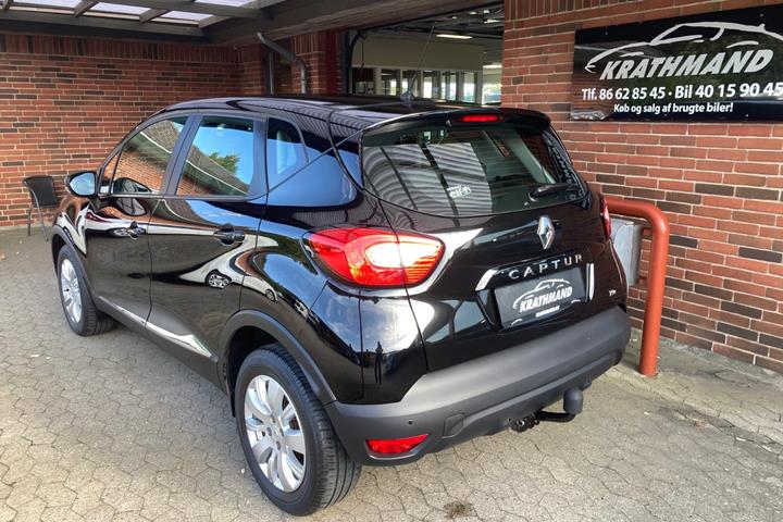 Sort Renault Captur fra 2017