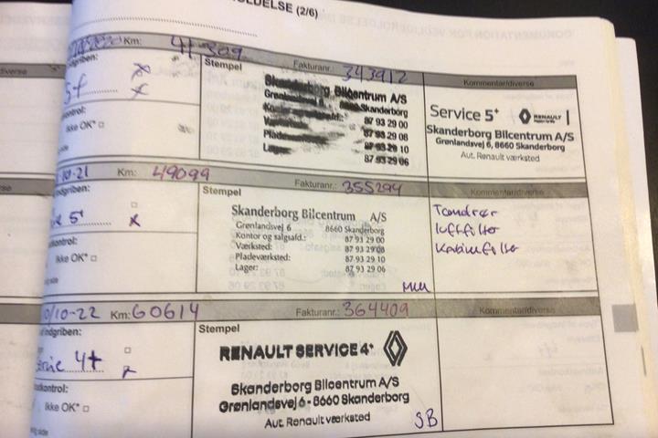 Sort Renault Captur fra 2017