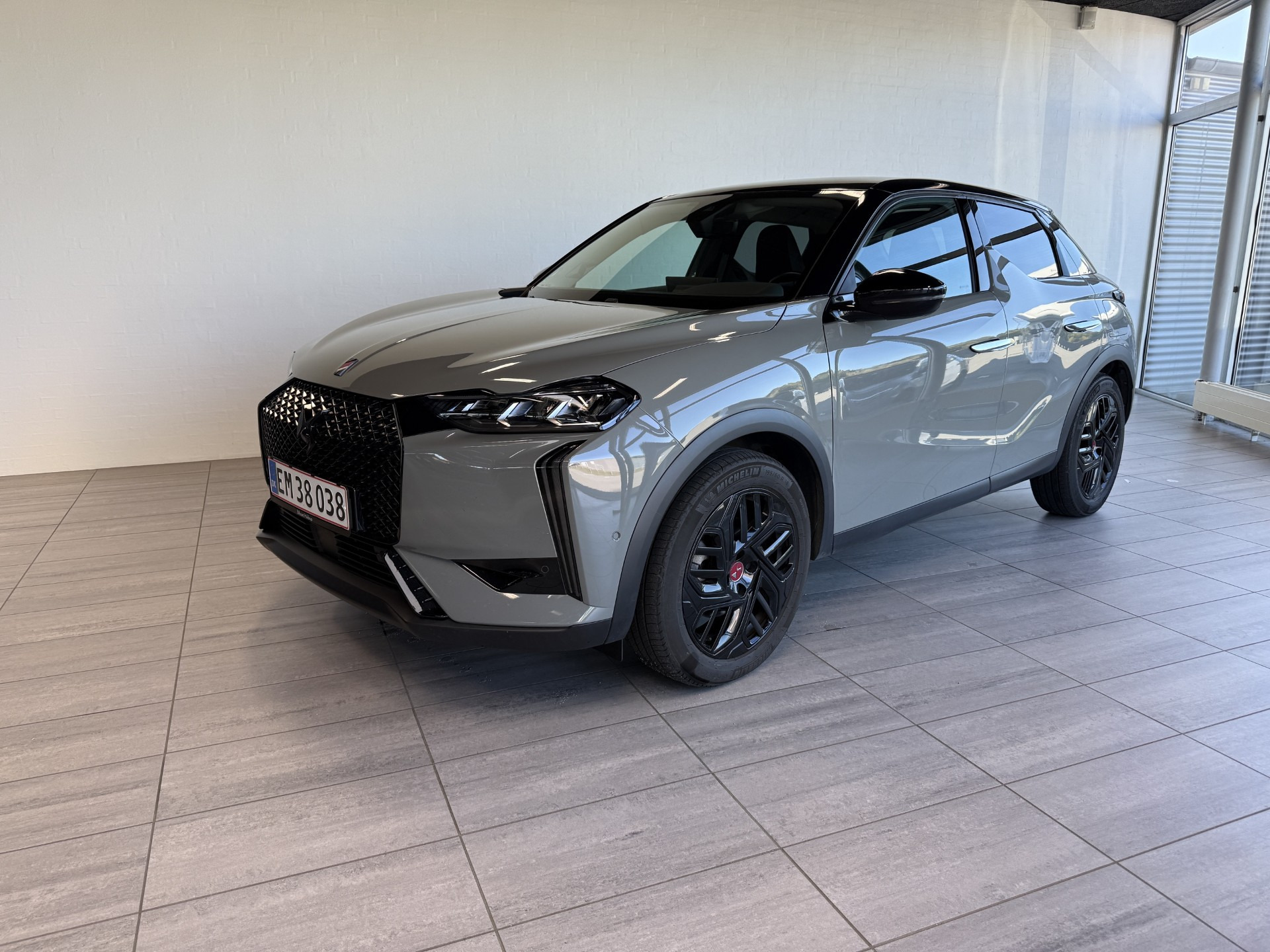 DS DS 3 E-Tense Performance Line
