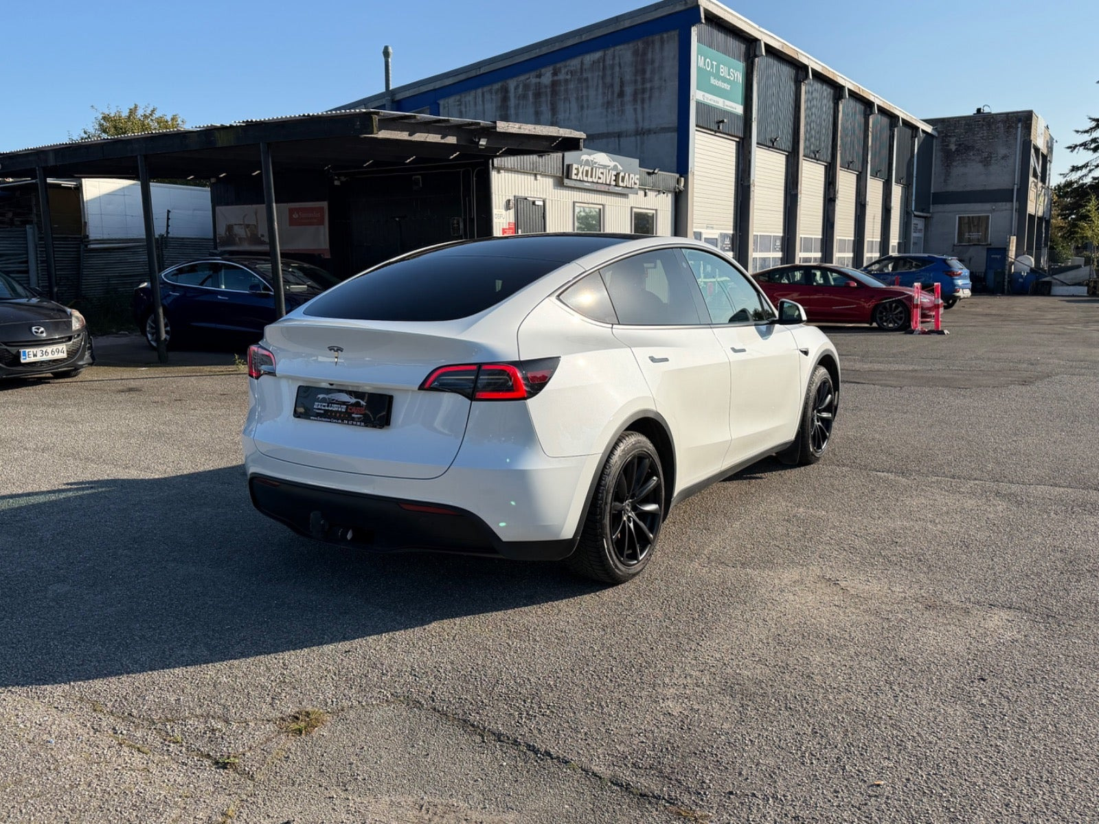 undefined Tesla Model Y fra 2023