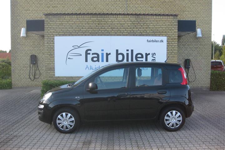 Sort Fiat Panda fra 2012