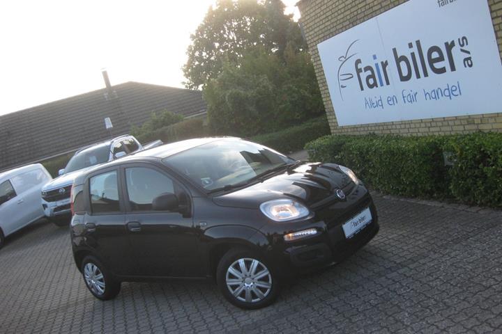 Sort Fiat Panda fra 2012