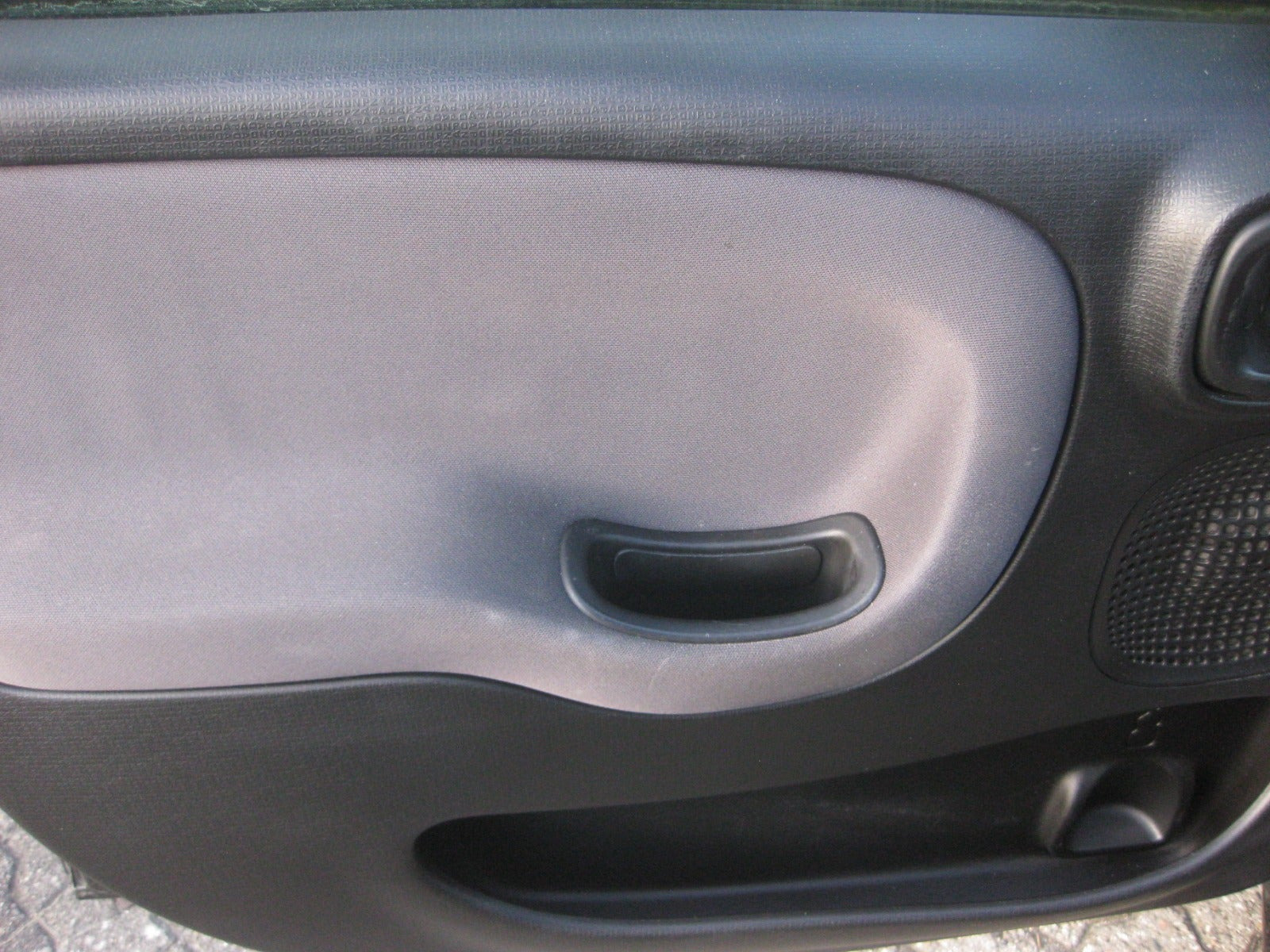 Sort Fiat Panda fra 2012