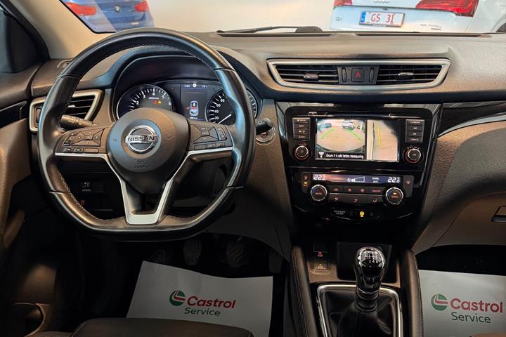 Hvid Nissan Qashqai fra 2020