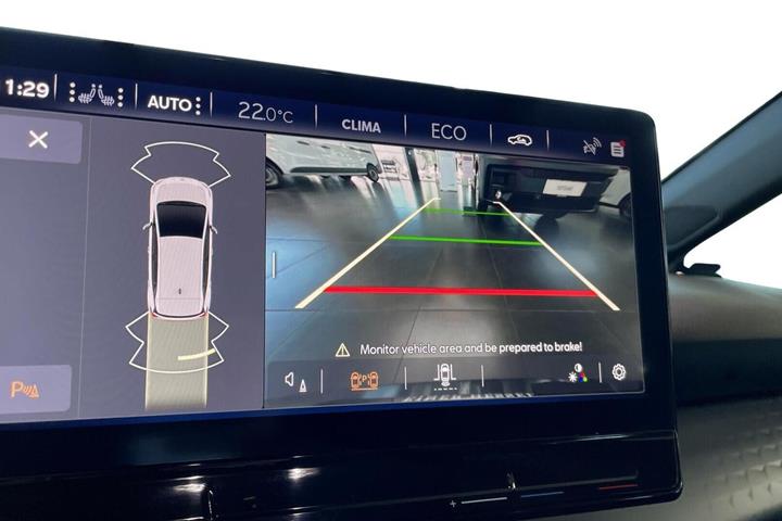 Rød Cupra Born fra 2023