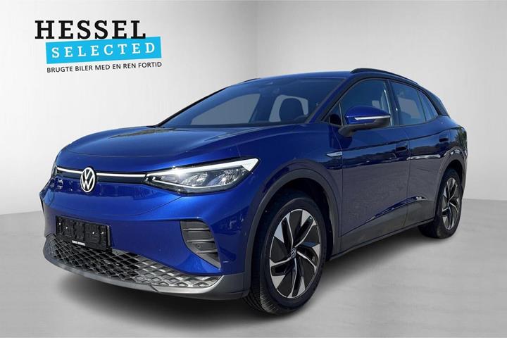 Grå VW ID.4 fra 2023 set udefra