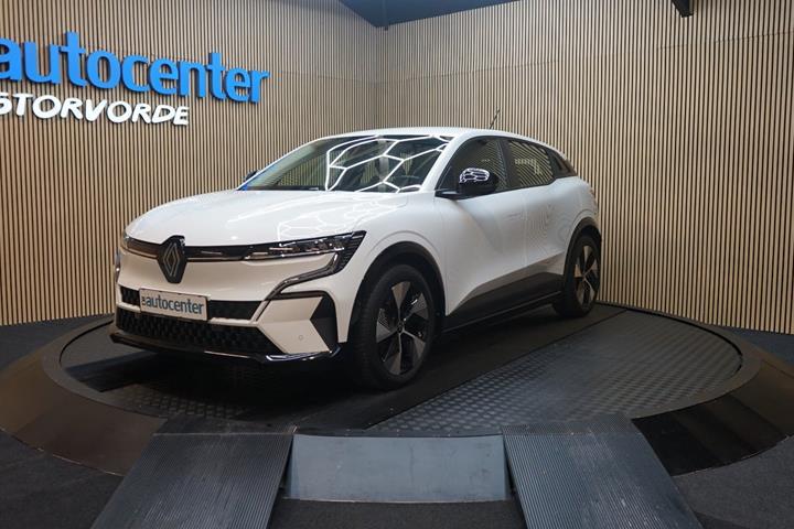 Hvid Renault Megane E-Tech fra 2023