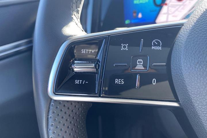 Sort Renault Scénic fra 2024